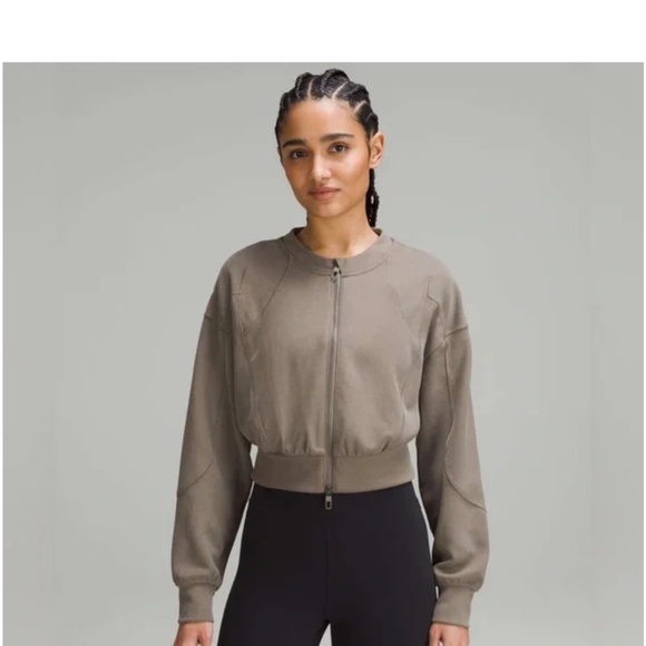 Lululemon Ribbed Softstreme Cropped Jacket size 6 - Picture 2 of 7